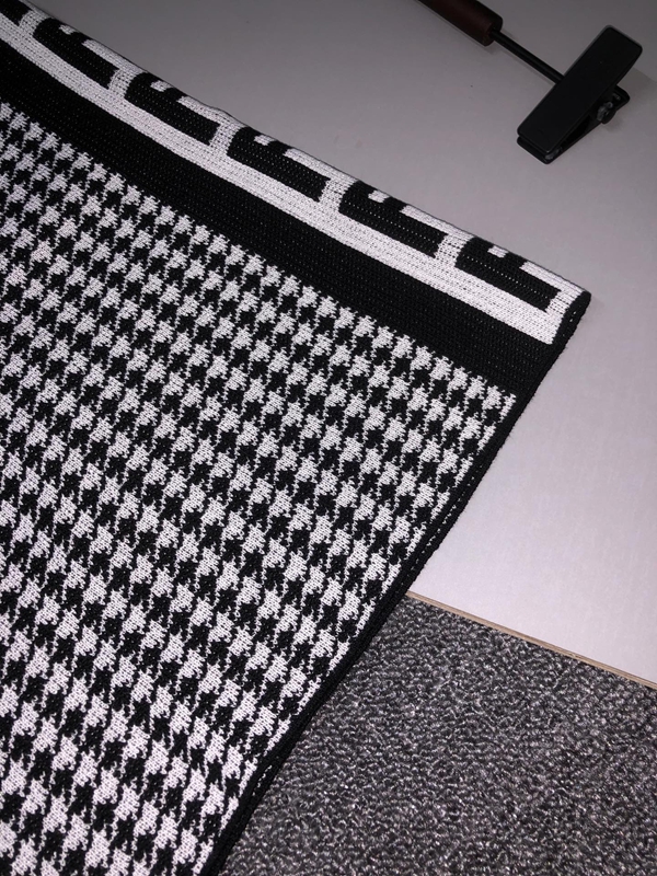 ブランドハーフパンツ角部分ディテール